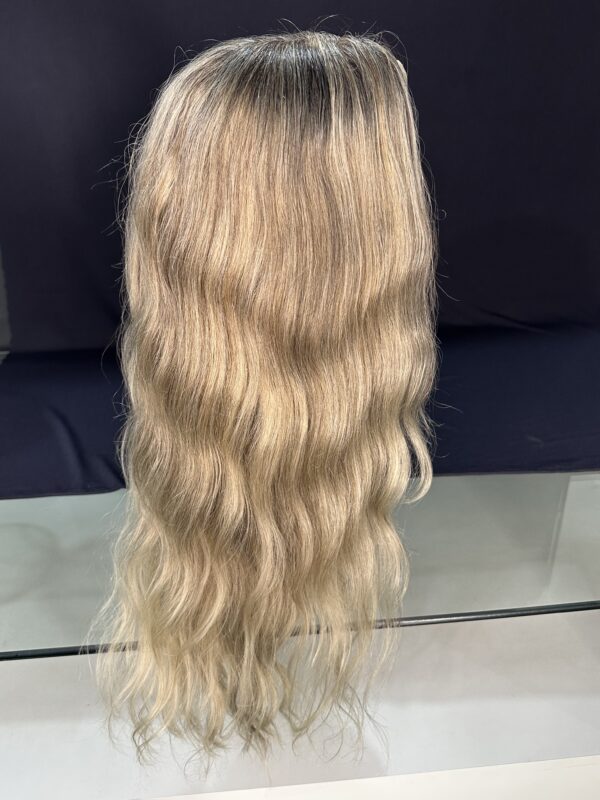FRONT LACE COM REPARTICAO LIVRE LOIRA LEVE ONDAS HUMANA - Imagem 3
