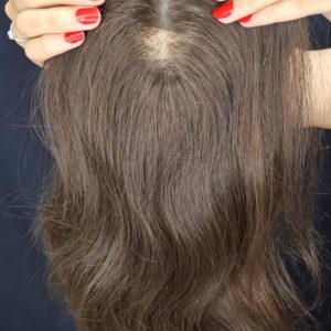 TOPO FIO A FIO DE CABELO HUMANO BRASILEIRO CASTANHO CLARO ONDULADO 40CM